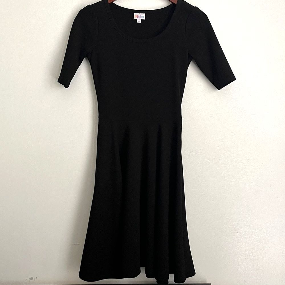 LuLaRoe Amelia Black Midi Dress Goth Classic Little Black Dress
